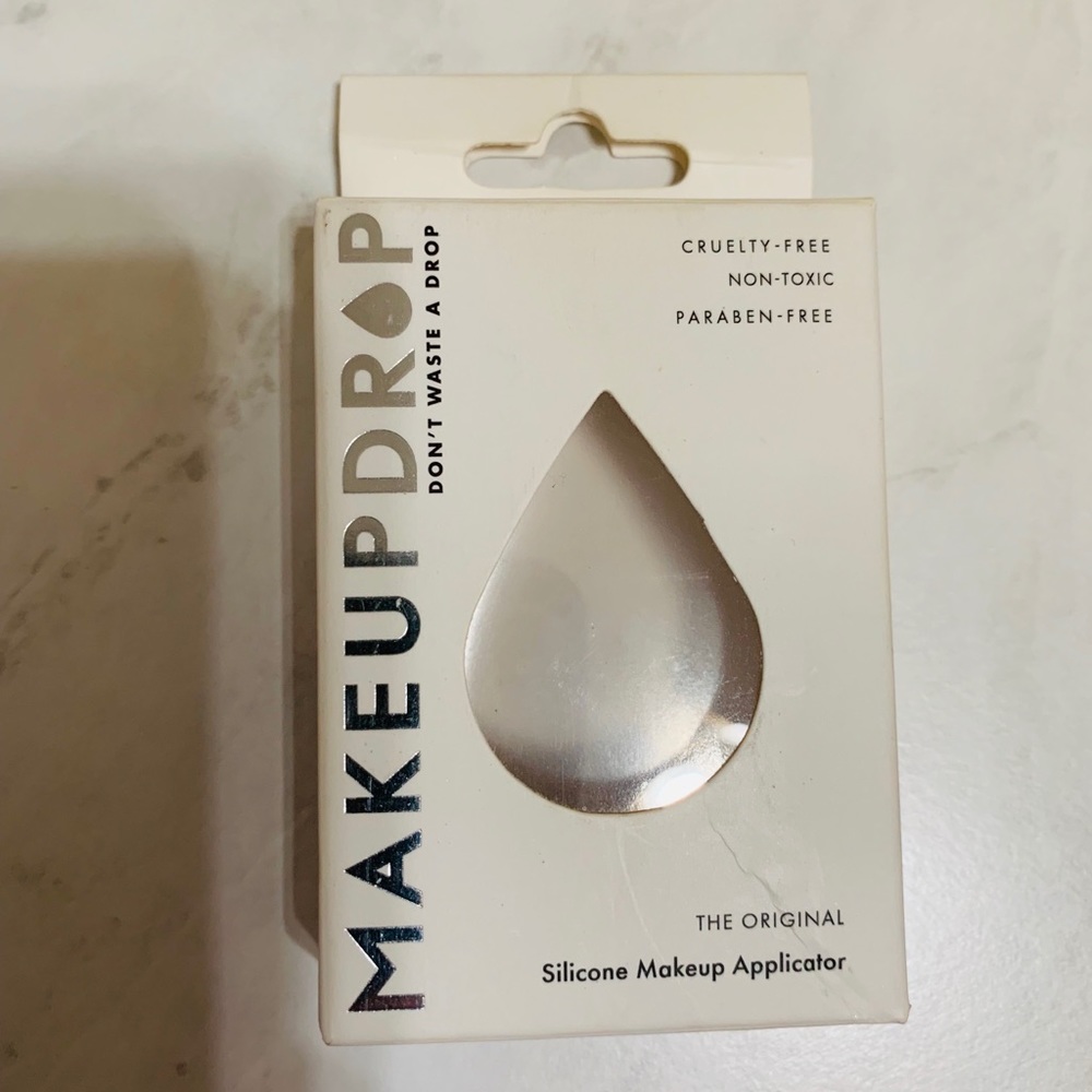 💕 Makeup Drop application tool.